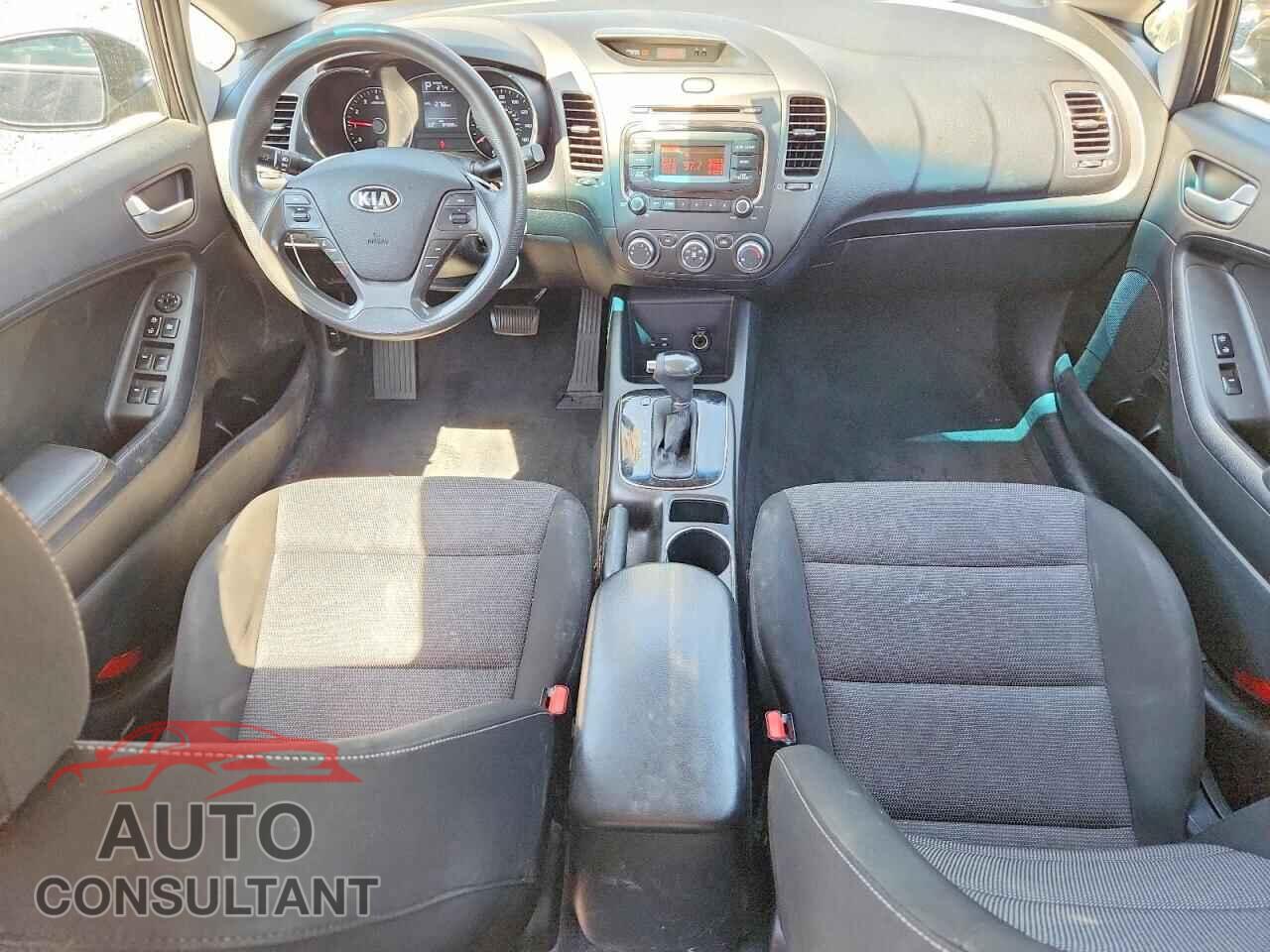 KIA FORTE 2017 - 3KPFK4A76HE093357