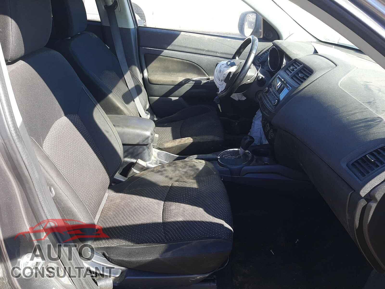 MITSUBISHI OUTLANDER 2016 - JA4AP3AUXGZ059558