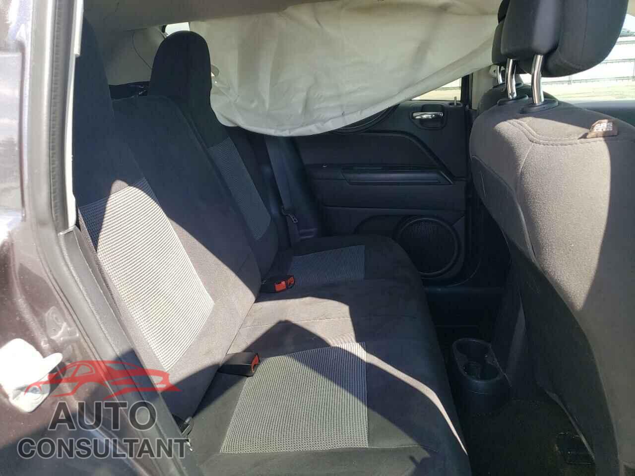 JEEP COMPASS 2016 - 1C4NJCBA5GD568905