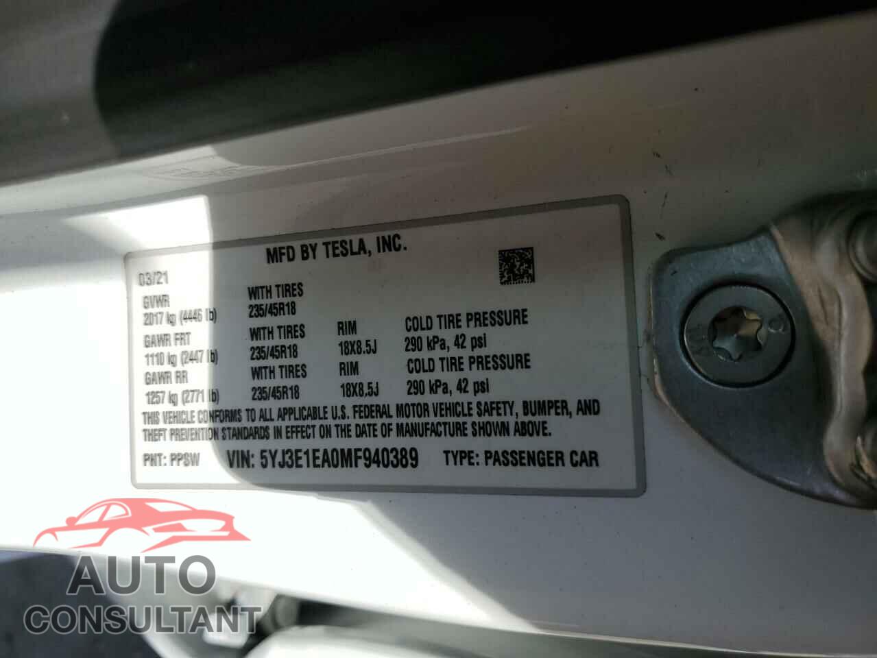 TESLA MODEL 3 2021 - 5YJ3E1EA0MF940389