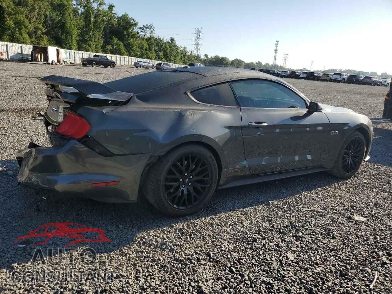 FORD MUSTANG 2020 - 1FA6P8CF6L5108348