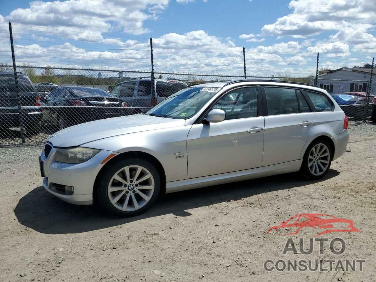 BMW 3 SERIES 2011 - WBAUU3C51BA541860