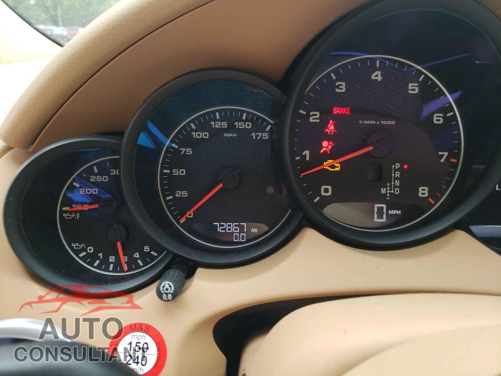 PORSCHE CAYENNE 2016 - WP1AA2A21GKA12958