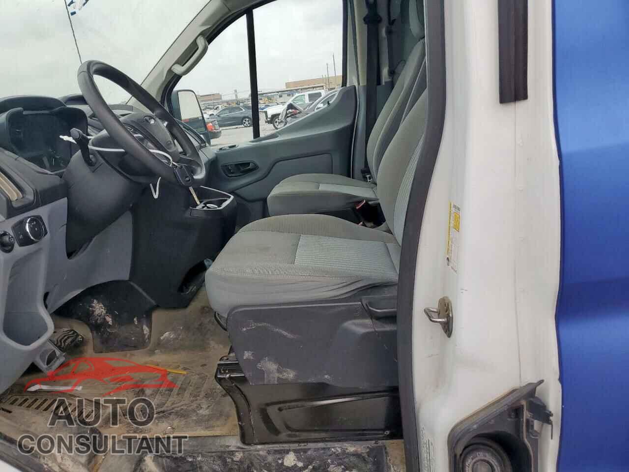 FORD TRANSIT 2018 - 1FTYR2YG3JKA71639