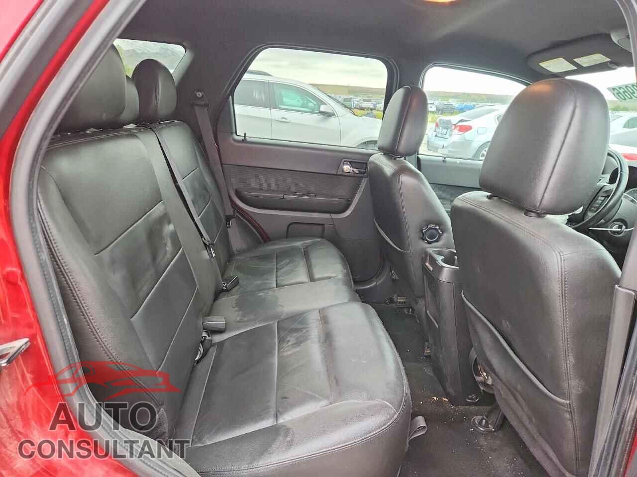FORD ESCAPE 2011 - 1FMCU9E79BKB61087