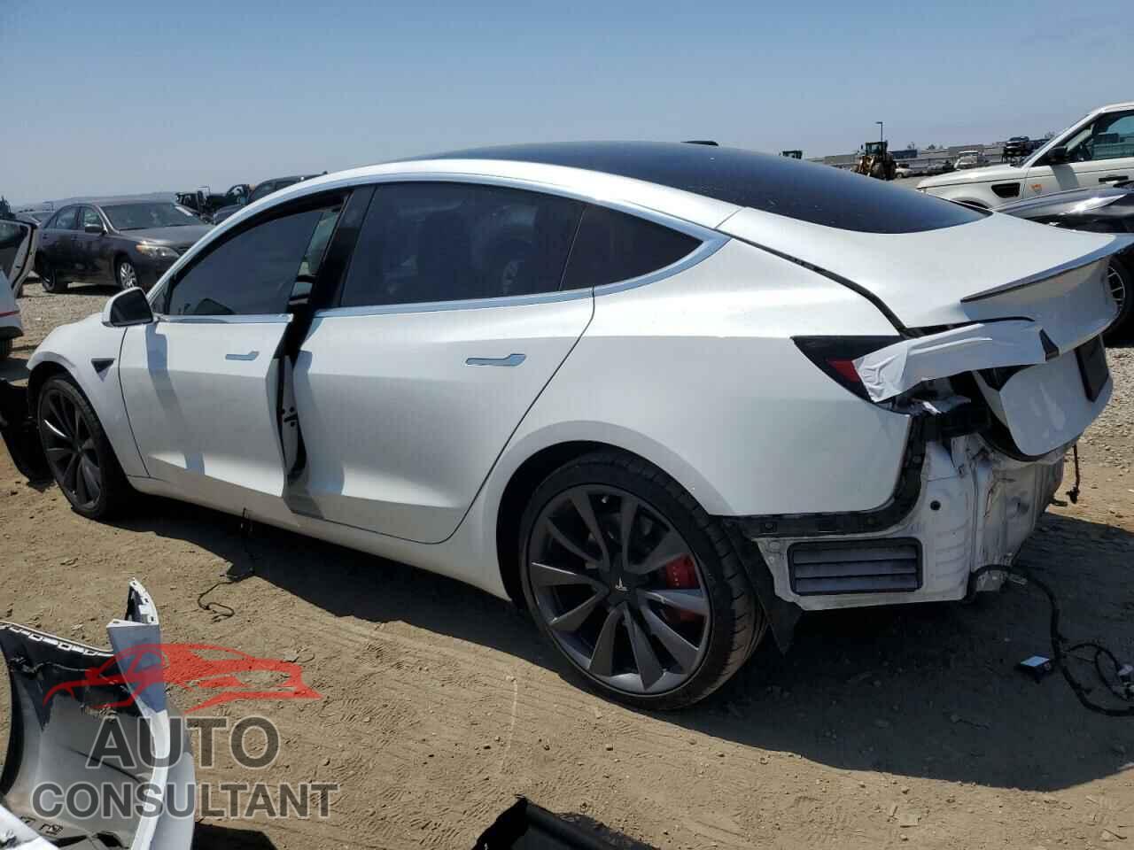 TESLA MODEL 3 2020 - 5YJ3E1EC1LF736281