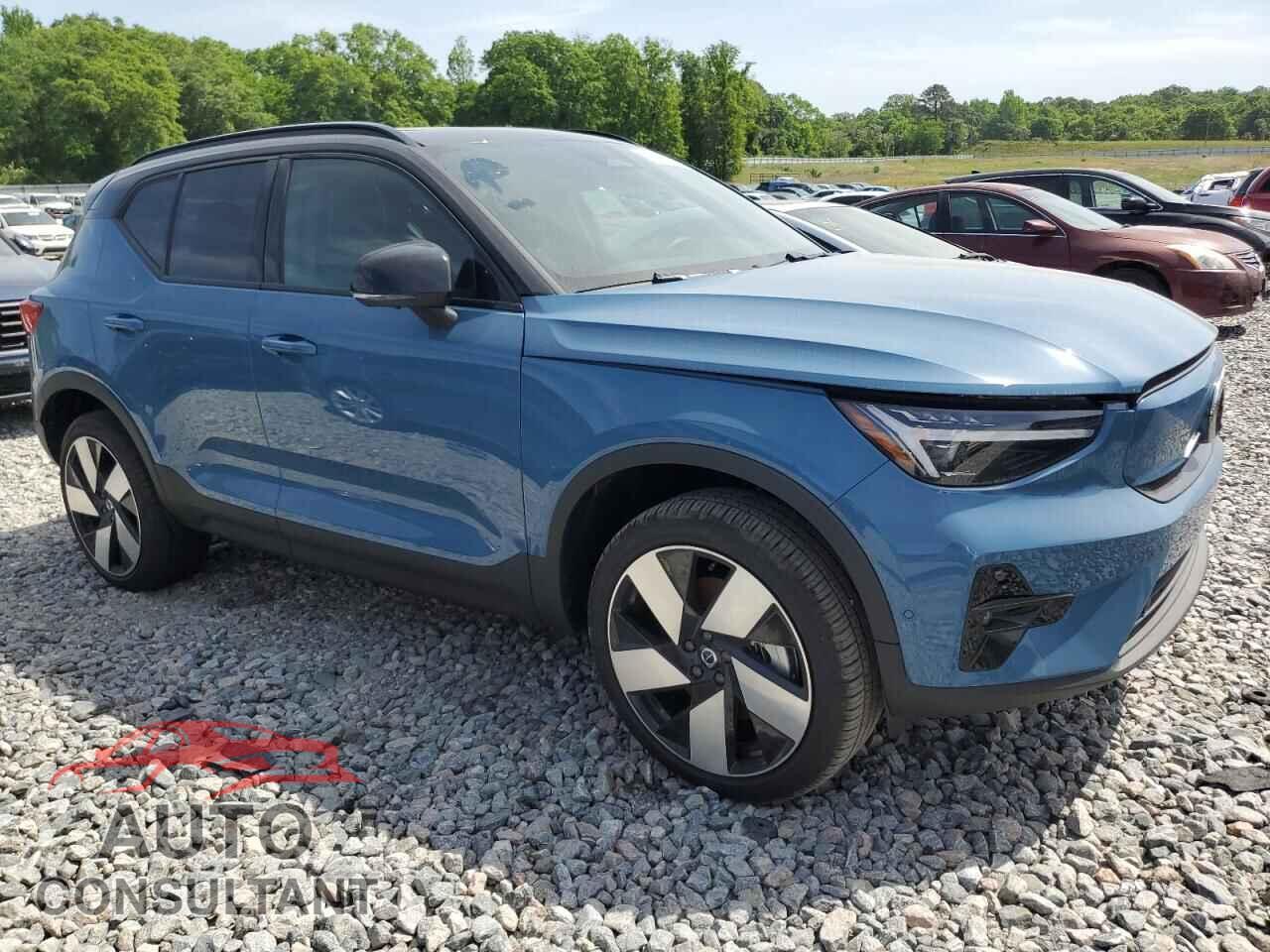 VOLVO XC40 2024 - YV4EH3HL3R2303674
