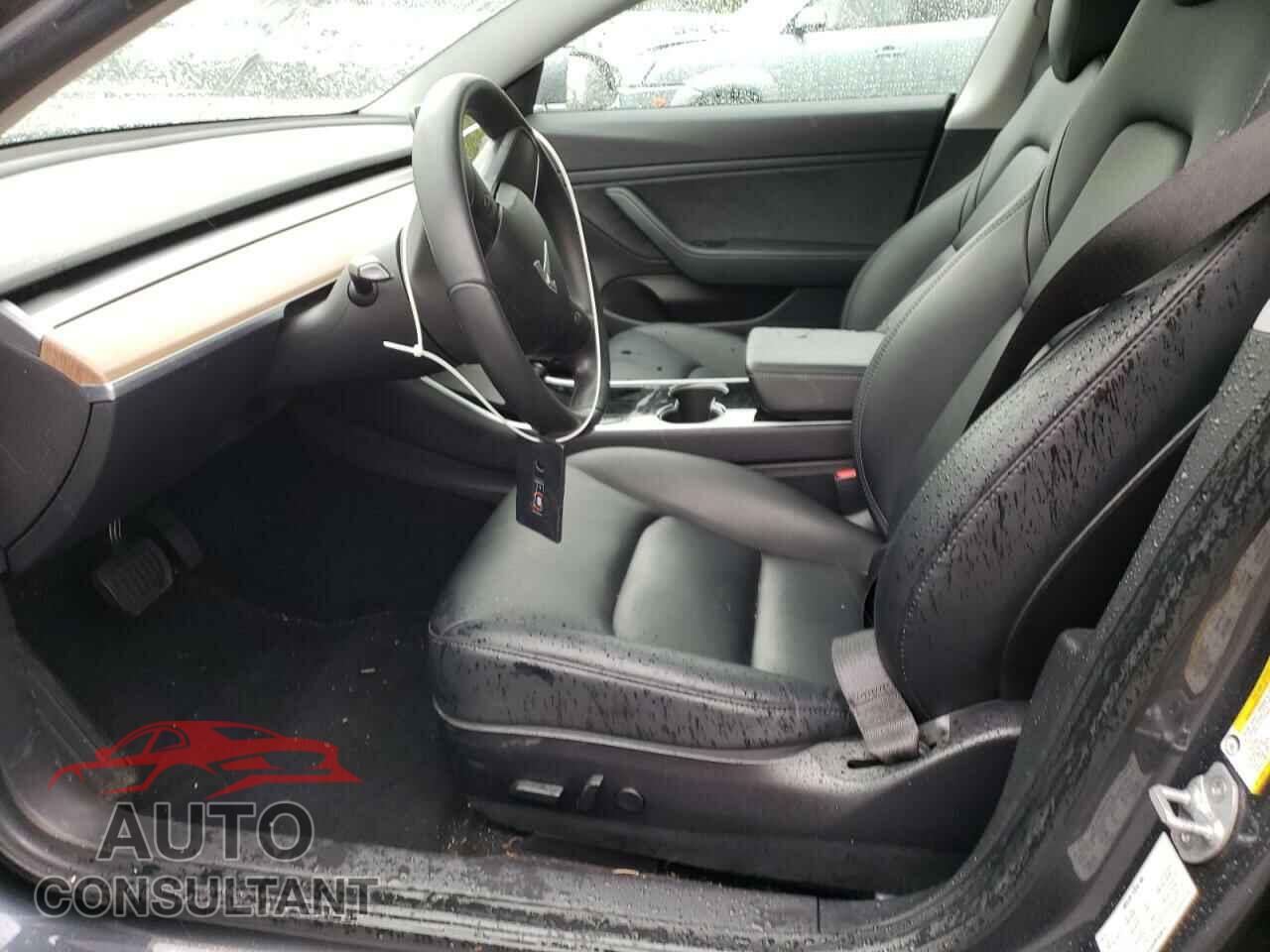 TESLA MODEL 3 2019 - 5YJ3E1EB3KF386416