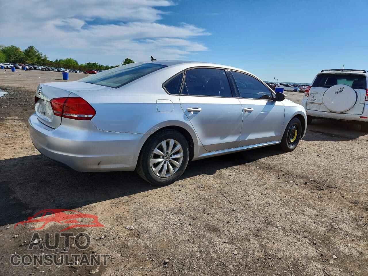 VOLKSWAGEN PASSAT 2012 - 1VWAP7A38CC035337