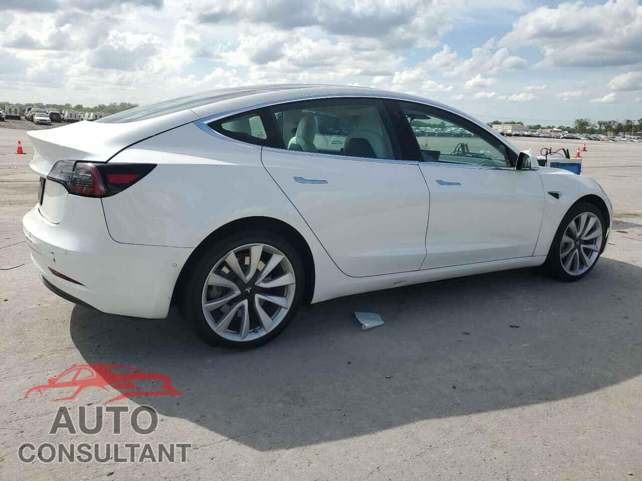 TESLA MODEL 3 2019 - 5YJ3E1EA5KF480188