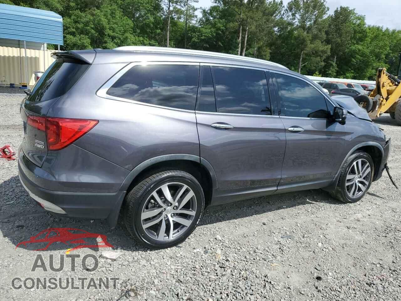 HONDA PILOT 2017 - 5FNYF6H90HB063121