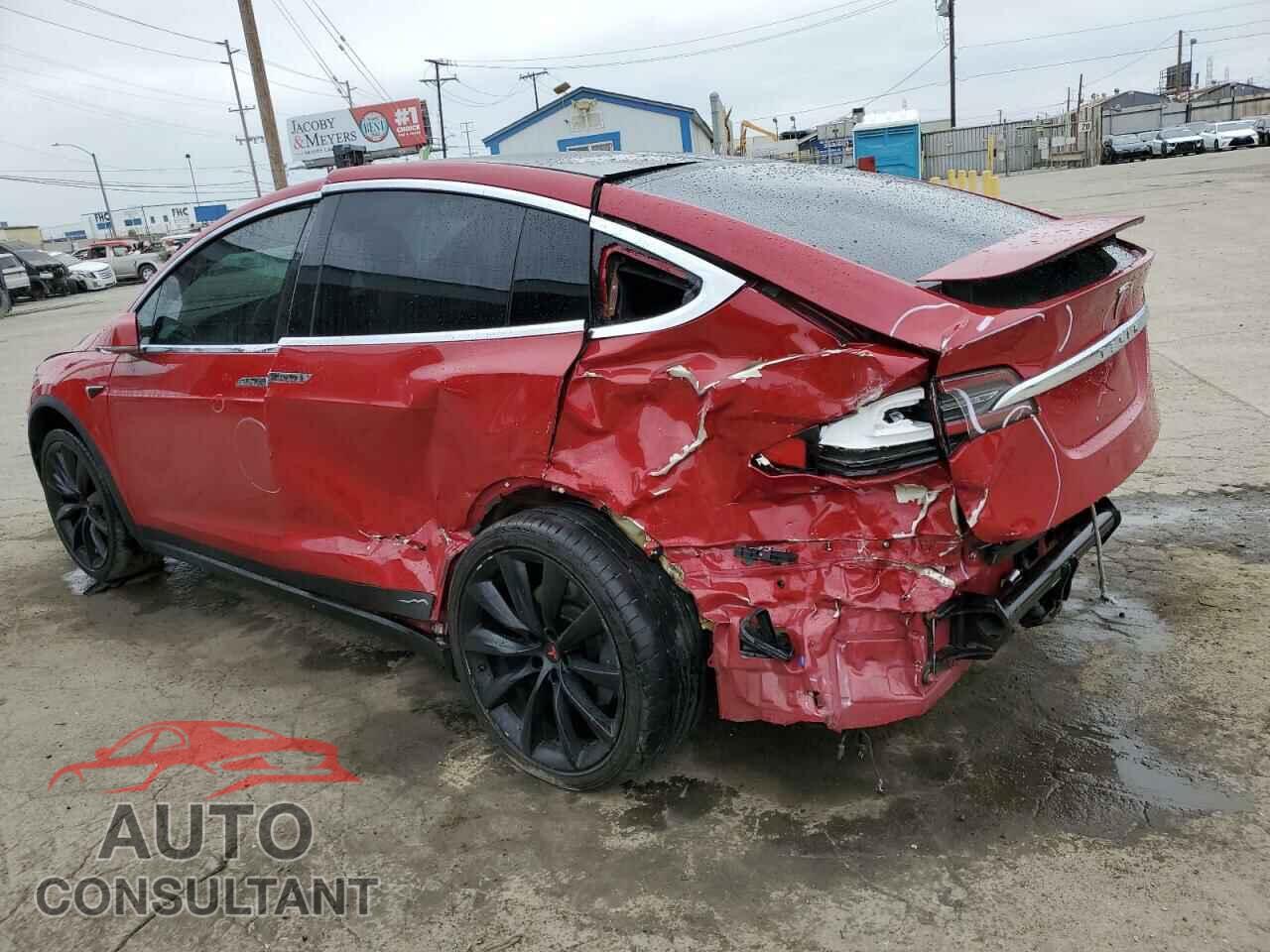 TESLA MODEL X 2018 - 5YJXCBE26JF116320