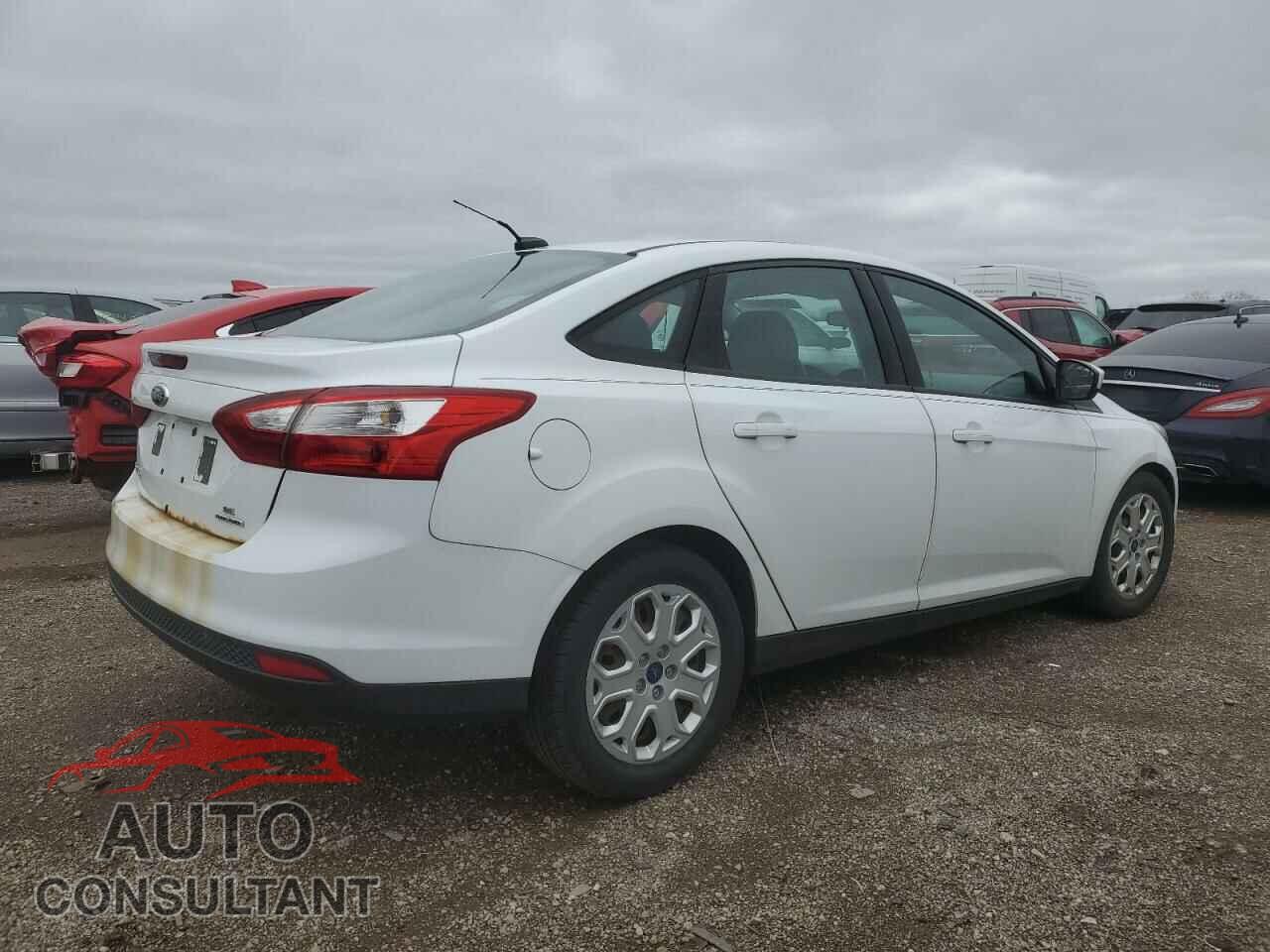 FORD FOCUS 2012 - 1FAHP3F28CL399774