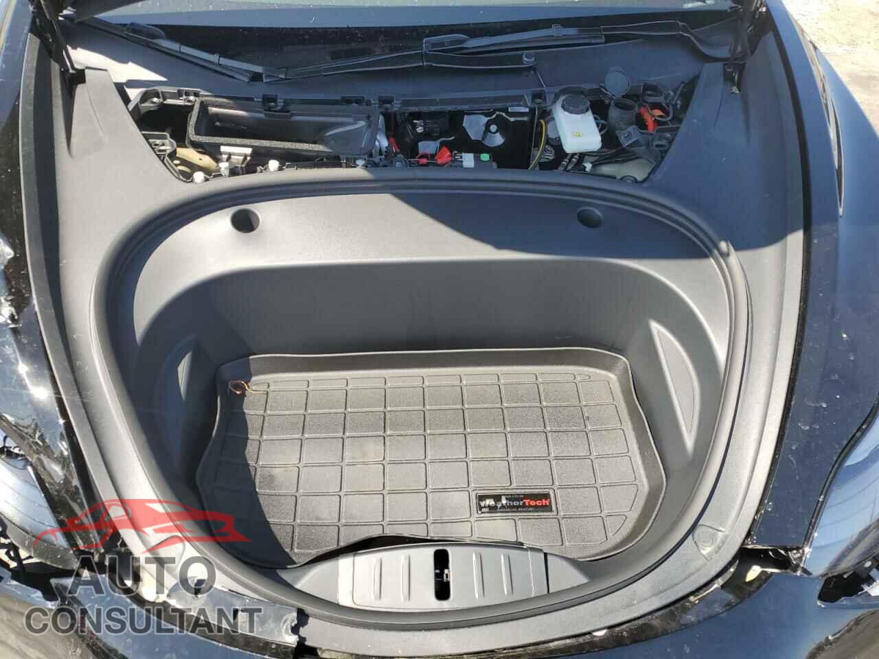 TESLA MODEL 3 2023 - 5YJ3E1EA0PF687031