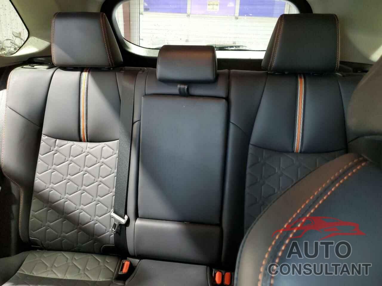 TOYOTA RAV4 2019 - 2T3J1RFV5KC018275