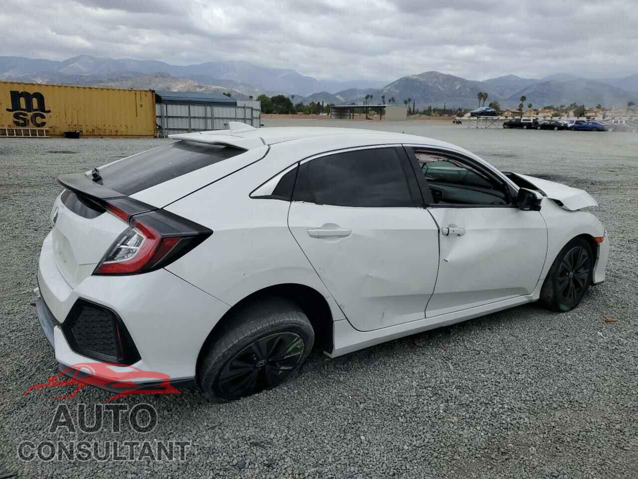HONDA CIVIC 2017 - SHHFK7H55HU416926