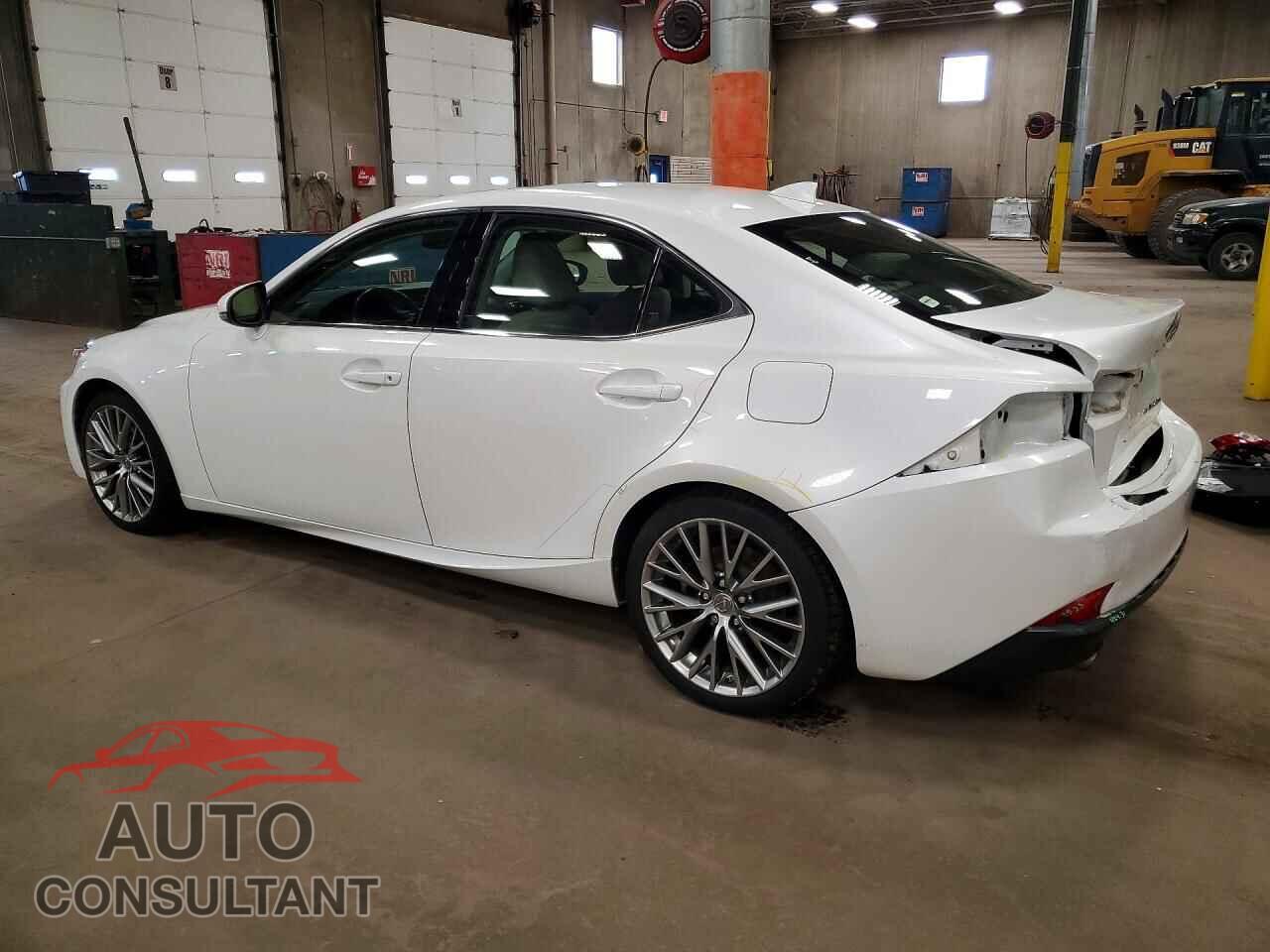 LEXUS IS 2015 - JTHCF1D23F5022534