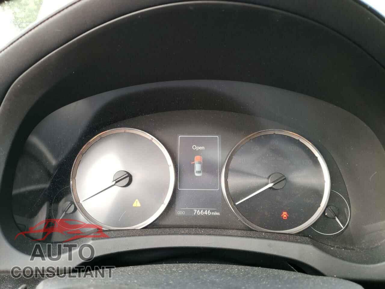 LEXUS IS 2017 - JTHCM1D28H5024434