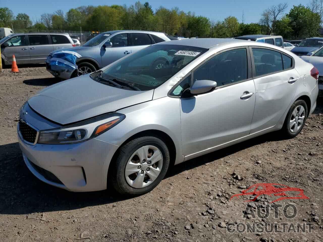 KIA FORTE 2018 - 3KPFK4A74JE277895