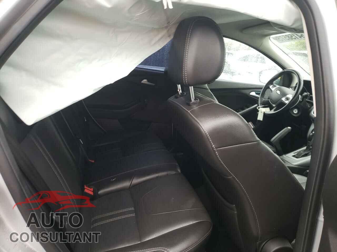 FORD FOCUS 2014 - 1FADP3K26EL190556