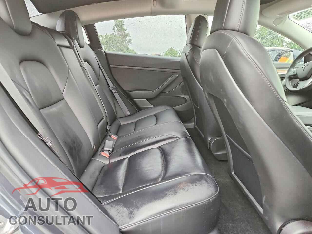 TESLA MODEL 3 2022 - 5YJ3E1EB5NF123767