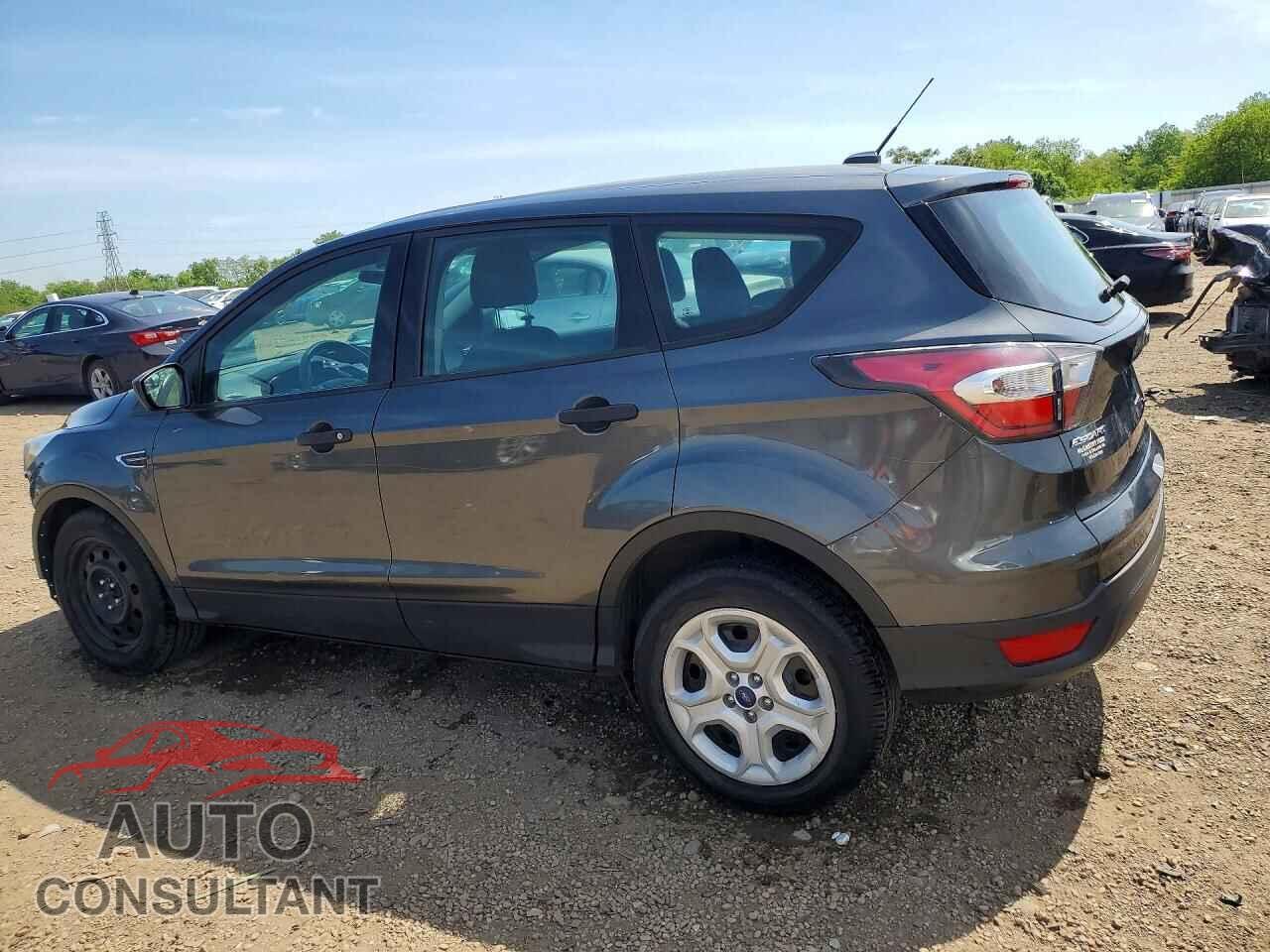 FORD ESCAPE 2017 - 1FMCU0F76HUB13084