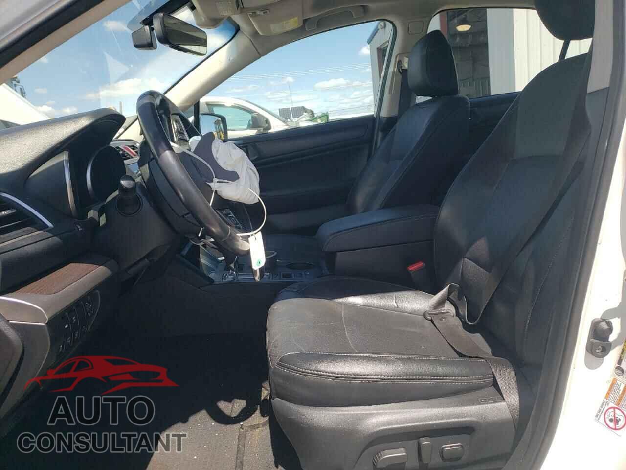 SUBARU LEGACY 2017 - 4S3BNAN69H3054694