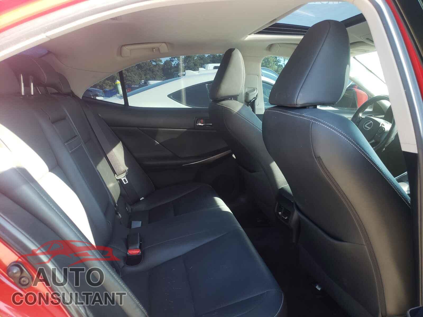 LEXUS IS 2016 - JTHCM1D23G5006048