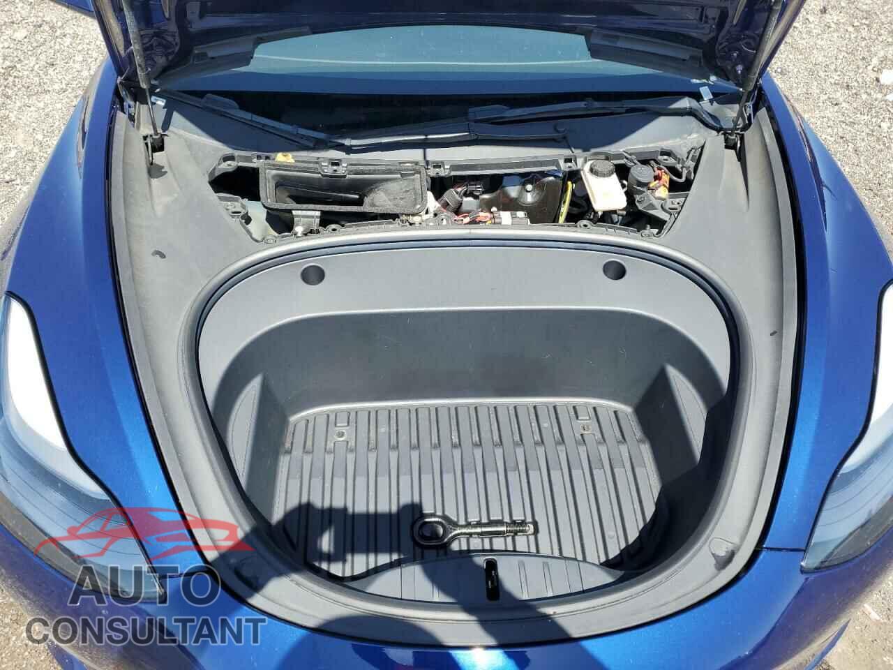 TESLA MODEL 3 2022 - 5YJ3E1EA3NF370115