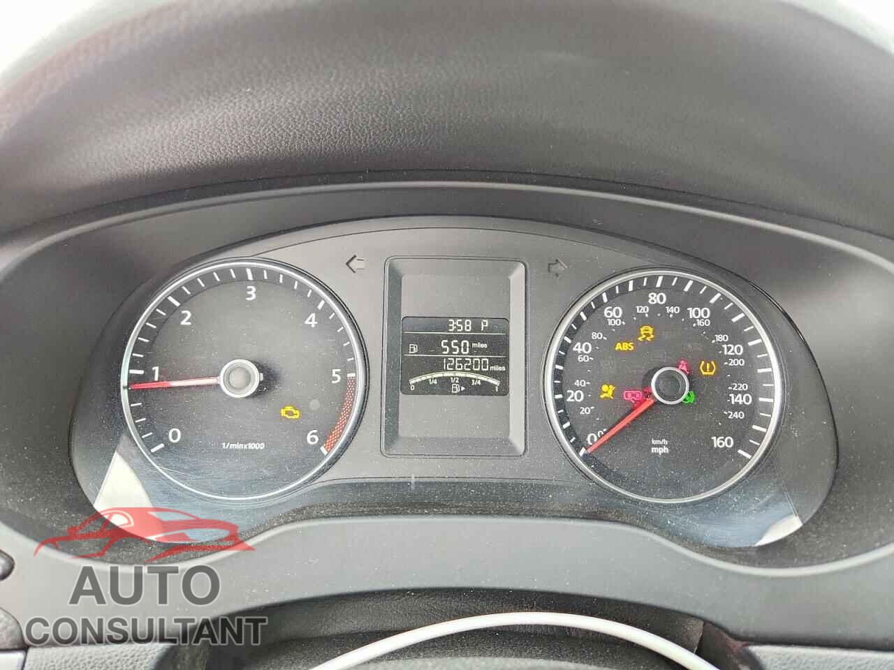 VOLKSWAGEN JETTA 2013 - 3VWLL7AJ8DM275877