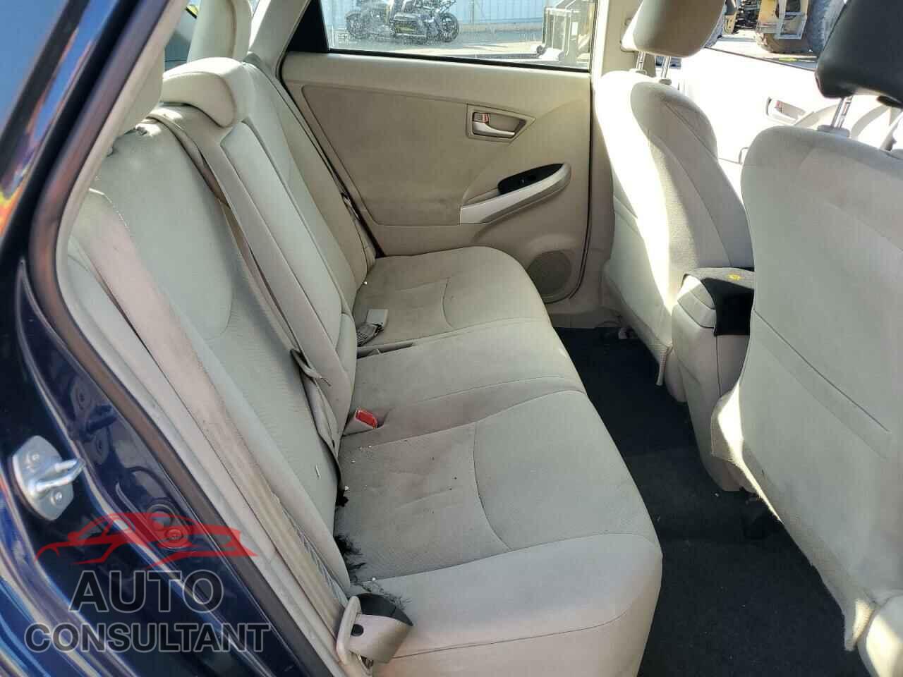 TOYOTA PRIUS 2015 - JTDKN3DU6F1985447