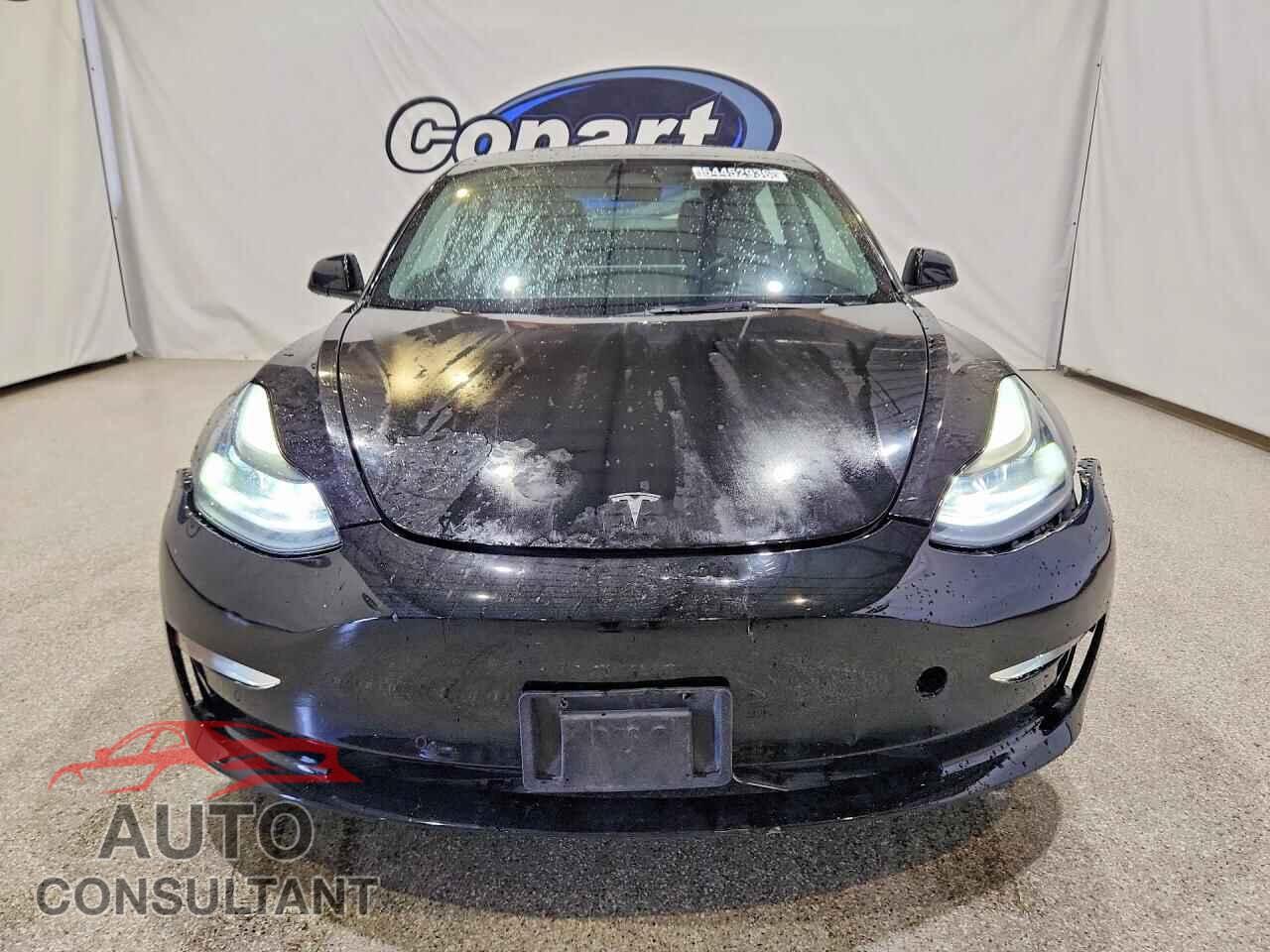 TESLA MODEL 3 2022 - 5YJ3E1EBXNF301012