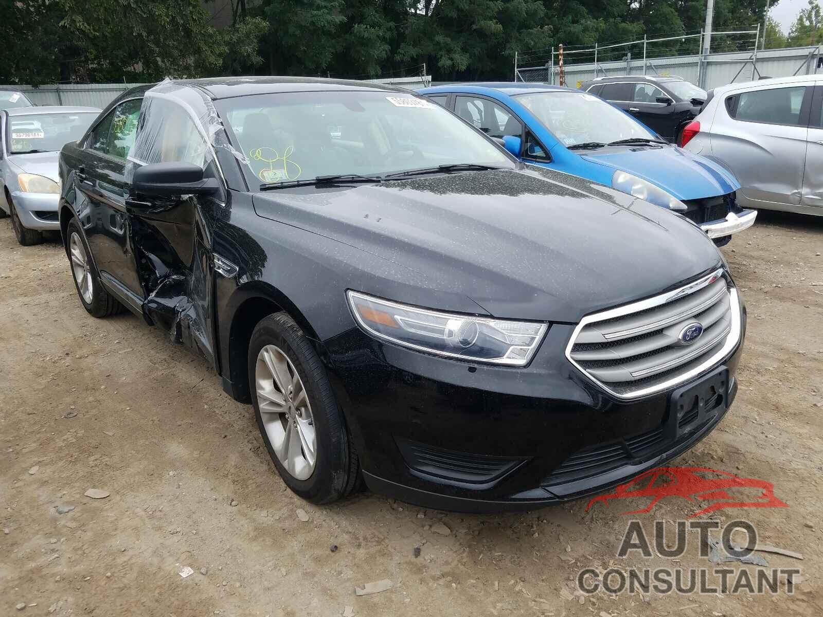 FORD TAURUS 2018 - 1FAHP2D87JG116675