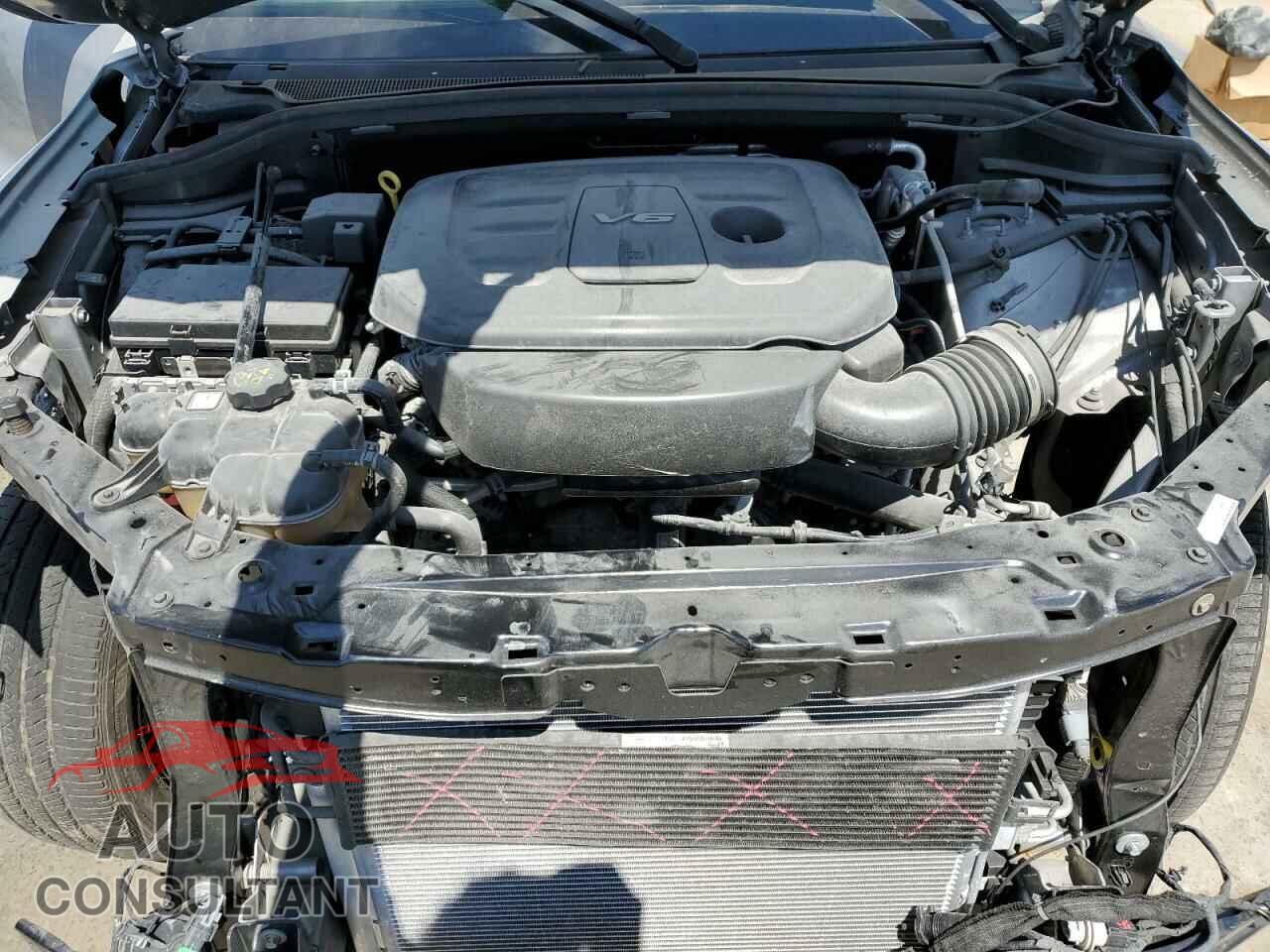DODGE DURANGO 2018 - 1C4RDJDG2JC305041