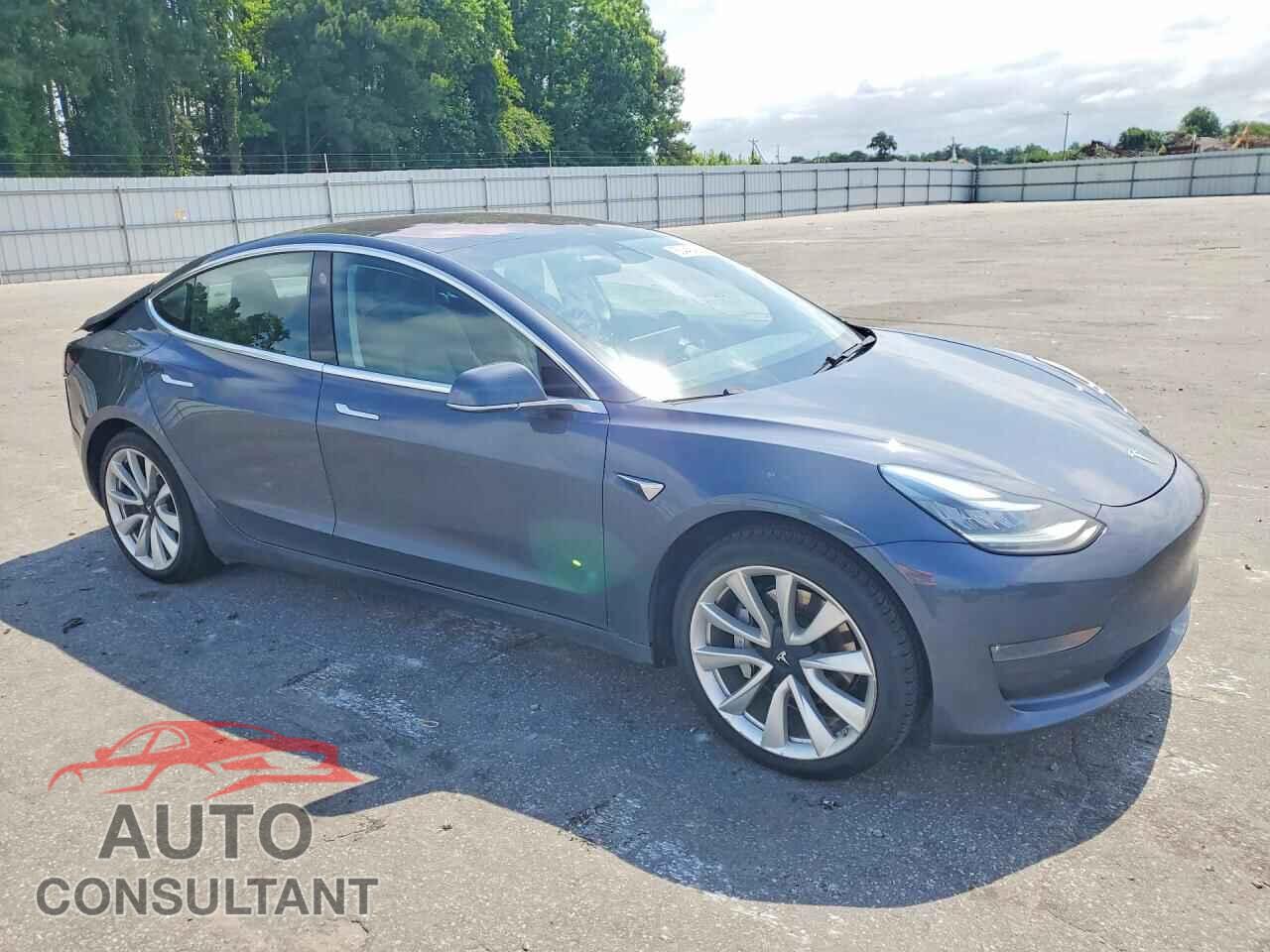 TESLA MODEL 3 2018 - 5YJ3E1EA9JF032051