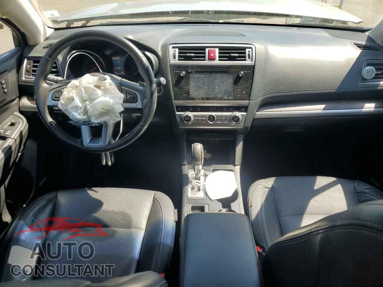 SUBARU OUTBACK 2017 - 4S4BSAKCXH3341069