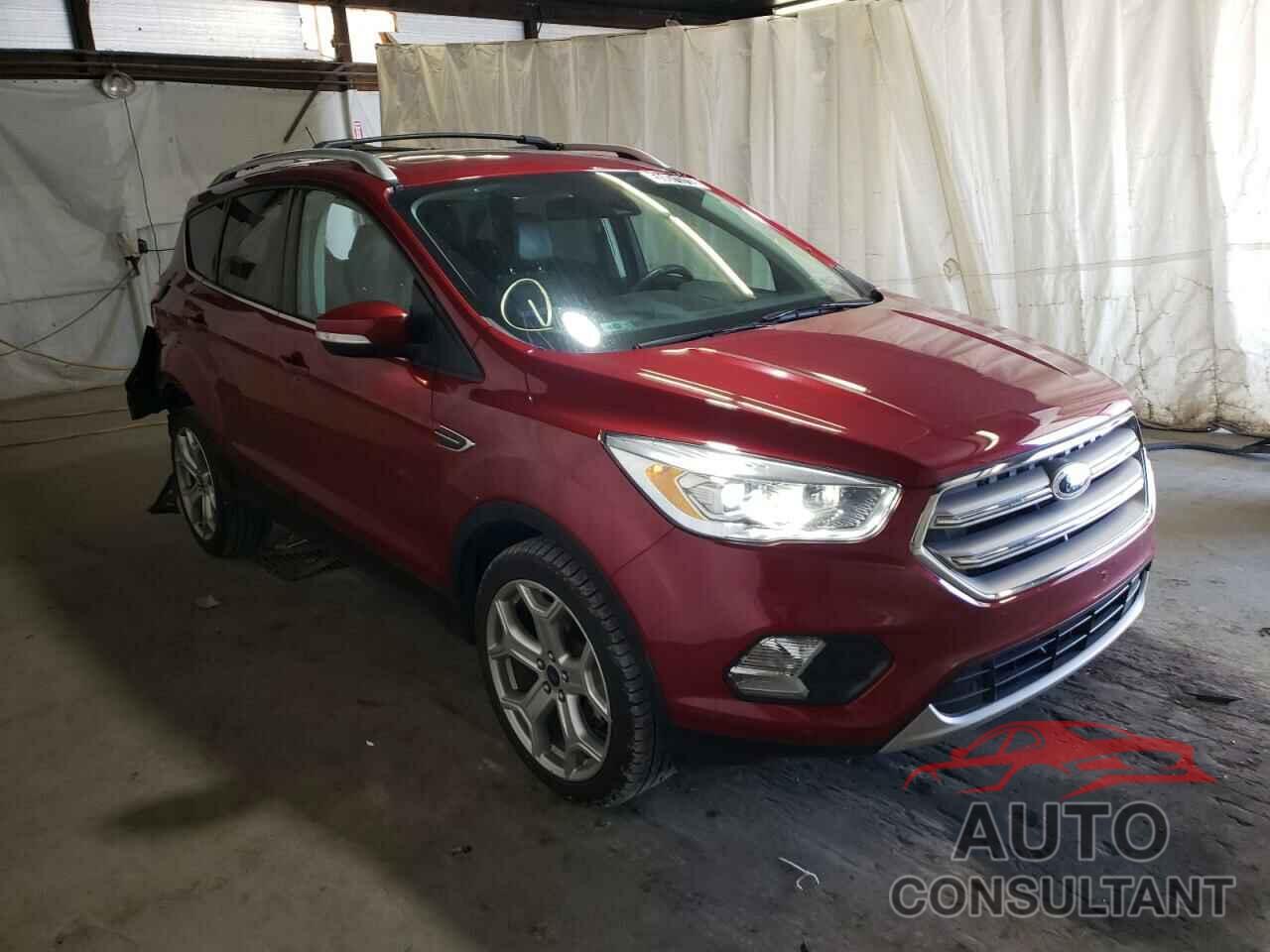 FORD ESCAPE 2017 - 1FMCU9J90HUE29058