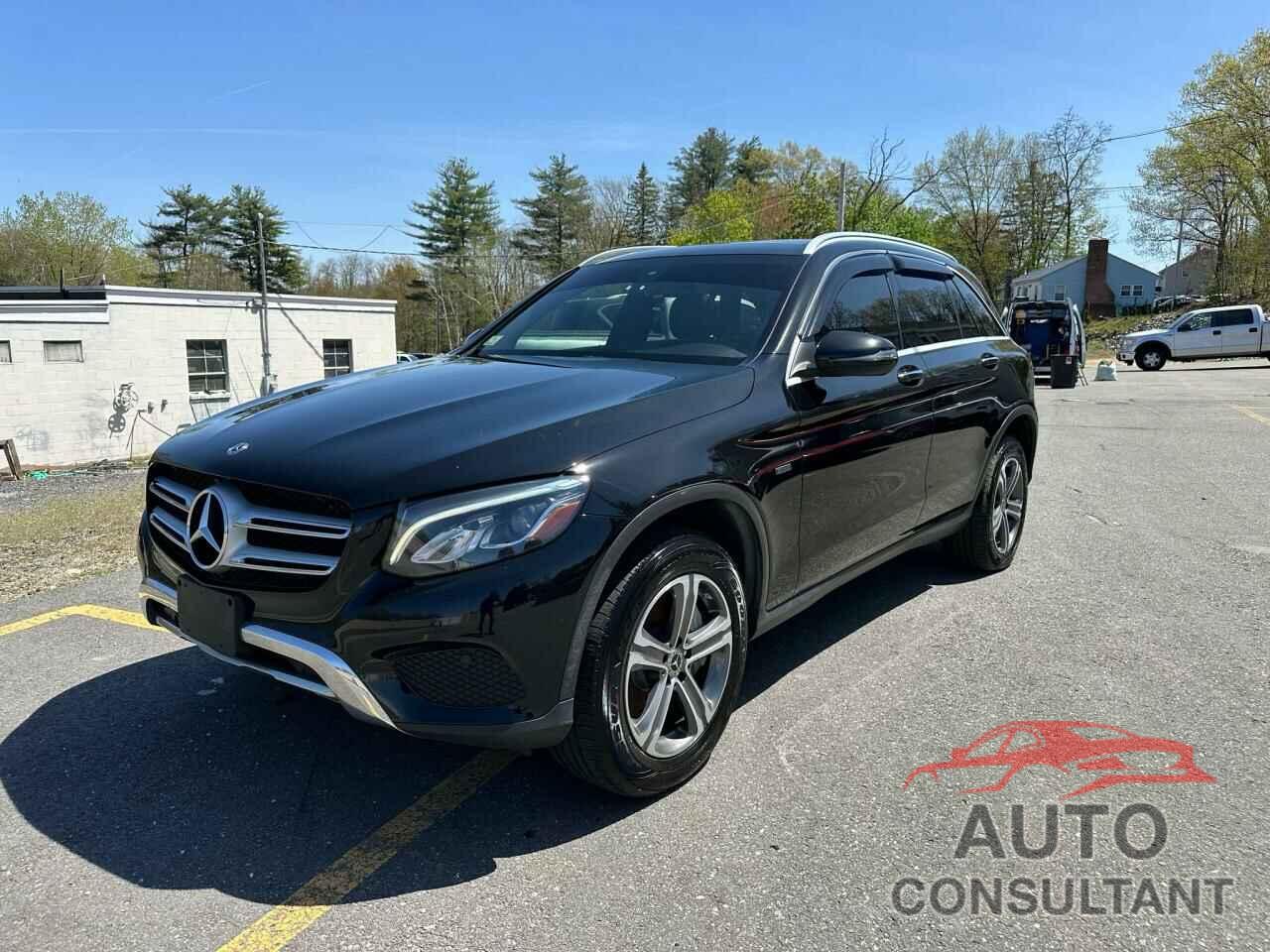 MERCEDES-BENZ GLC-CLASS 2019 - WDC0G5EB5KF564238