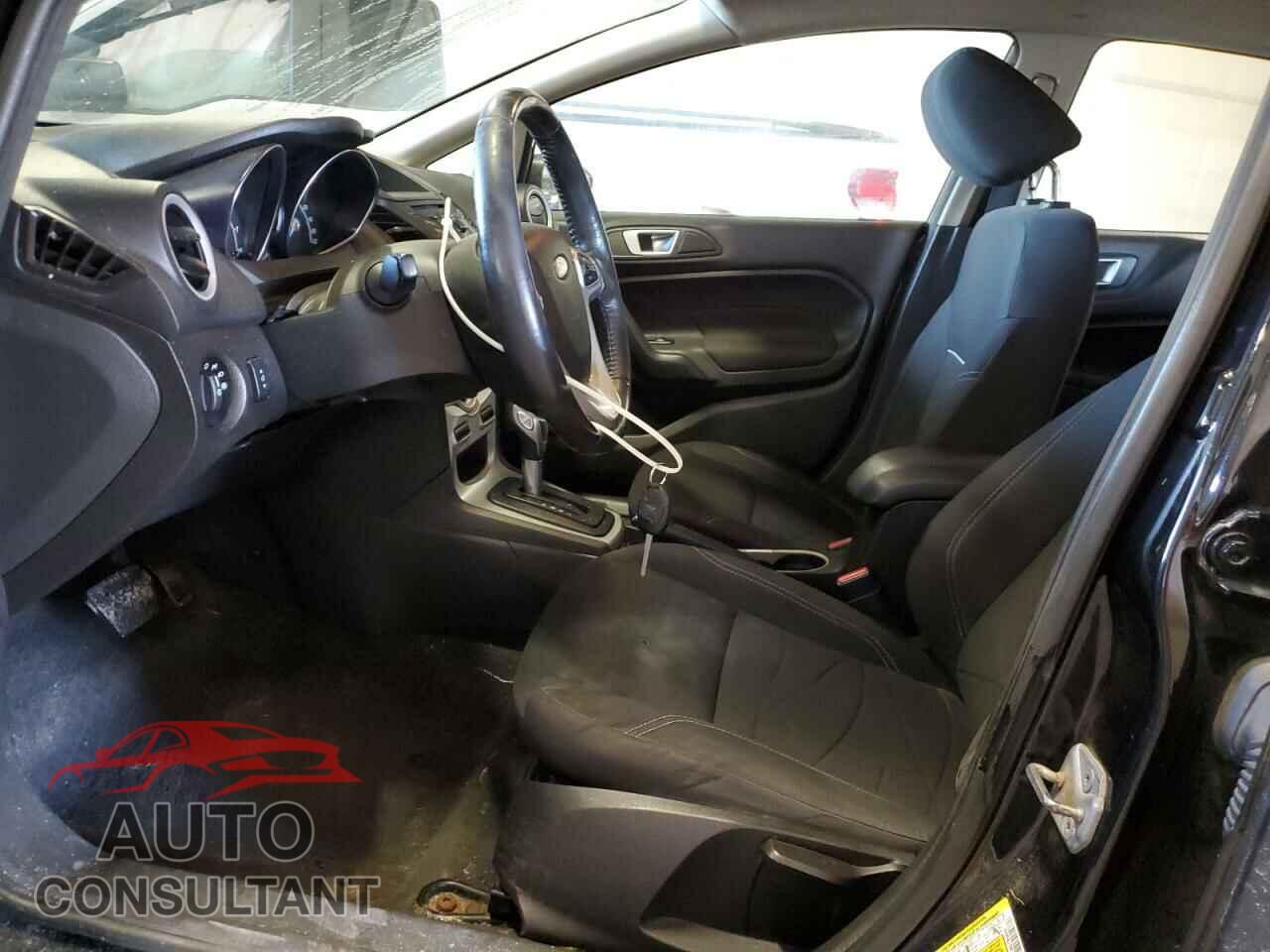 FORD FIESTA 2014 - 3FADP4EJ7EM135346