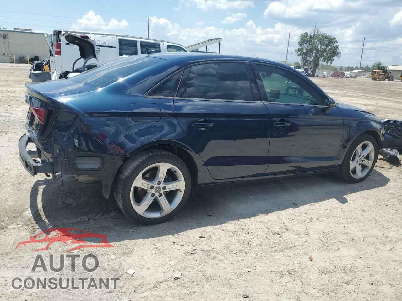 AUDI A3 2017 - WAUAUGFF5H1069380