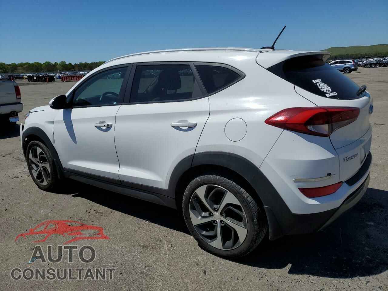 HYUNDAI TUCSON 2016 - KM8J3CA22GU172364