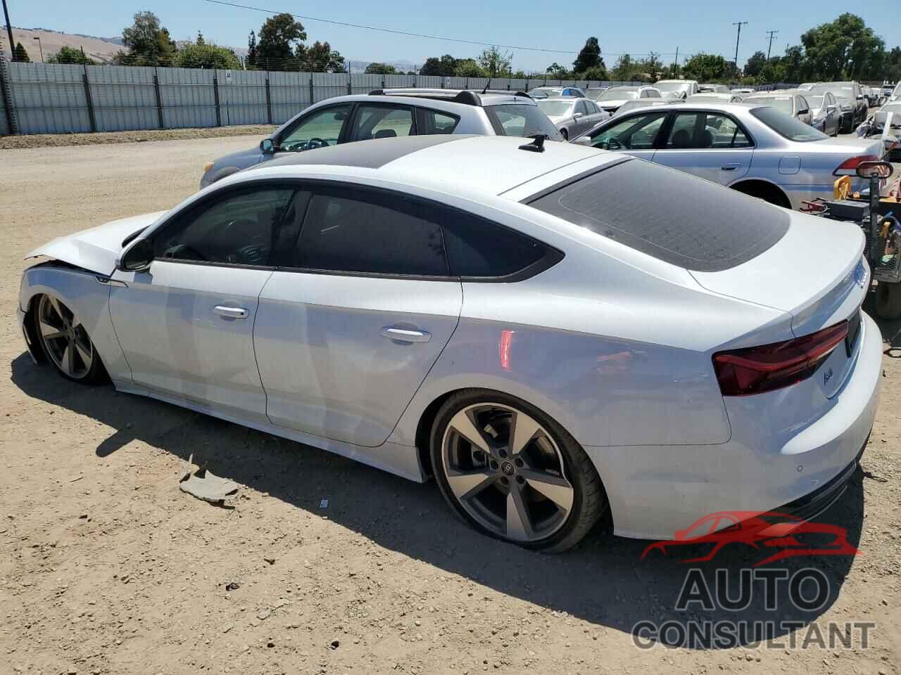 AUDI A5 2021 - WAUFACF5XMA042409