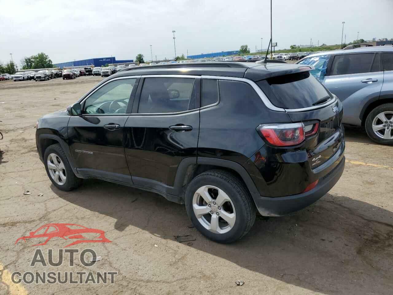 JEEP COMPASS 2019 - 3C4NJDBB8KT656882