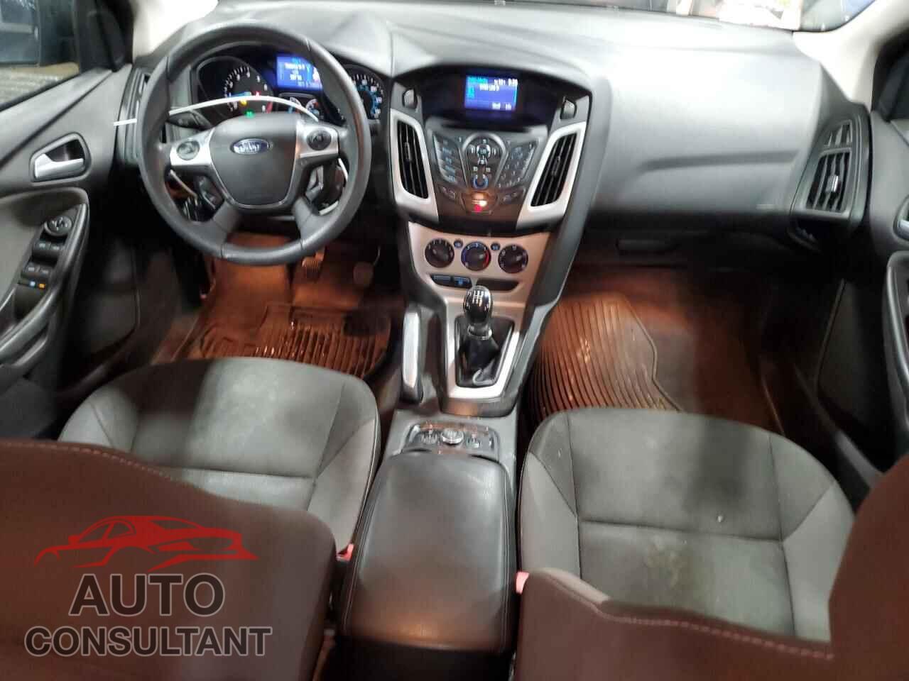 FORD FOCUS 2013 - 1FADP3F25DL226827