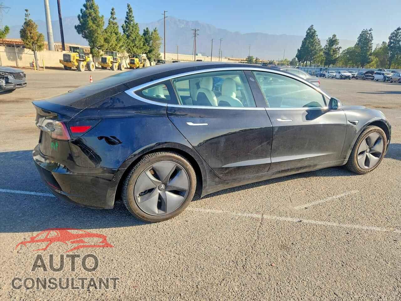 TESLA MODEL 3 2019 - 5YJ3E1EAXKF301627