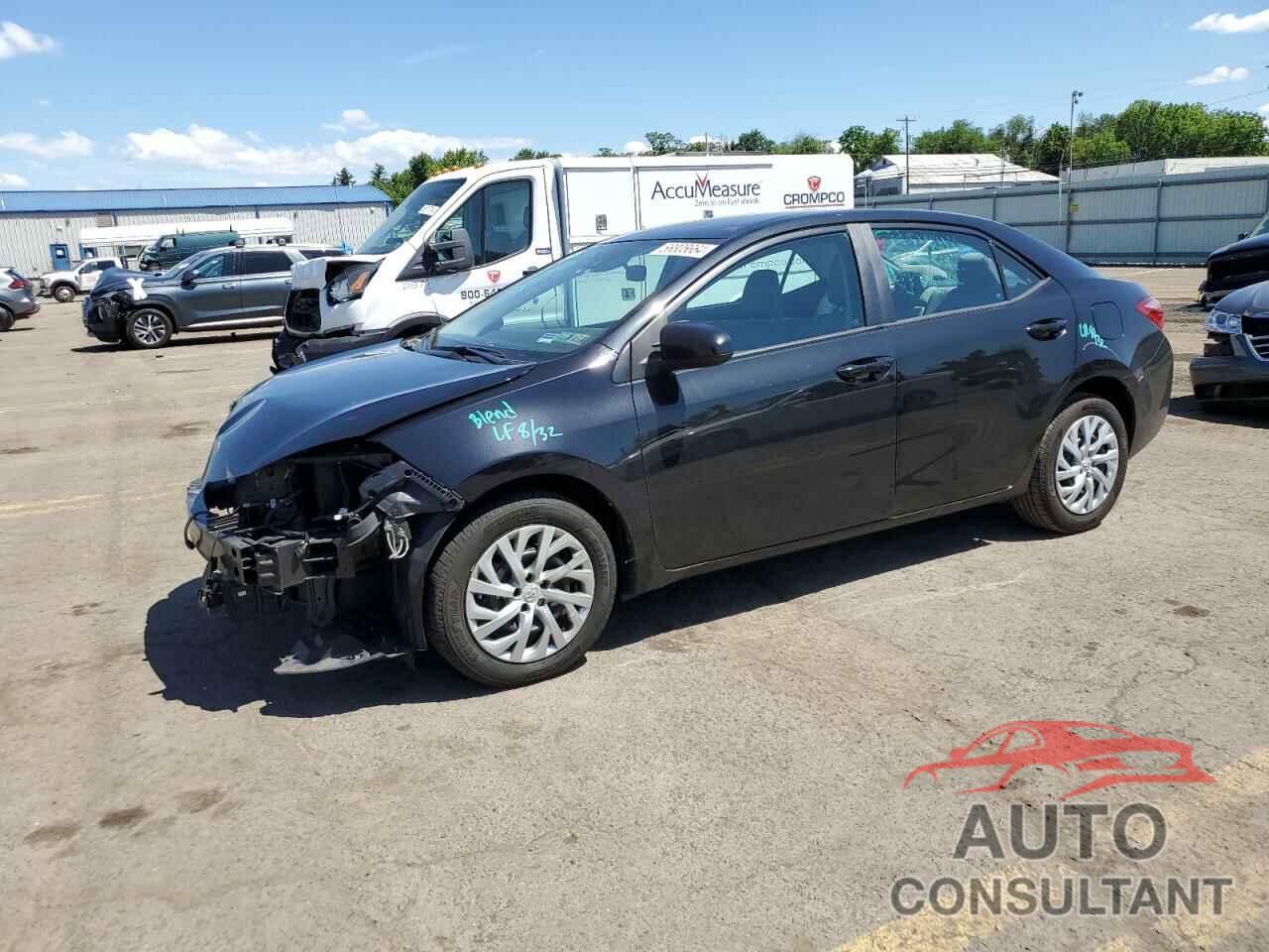 TOYOTA COROLLA 2018 - 2T1BURHE8JC051061