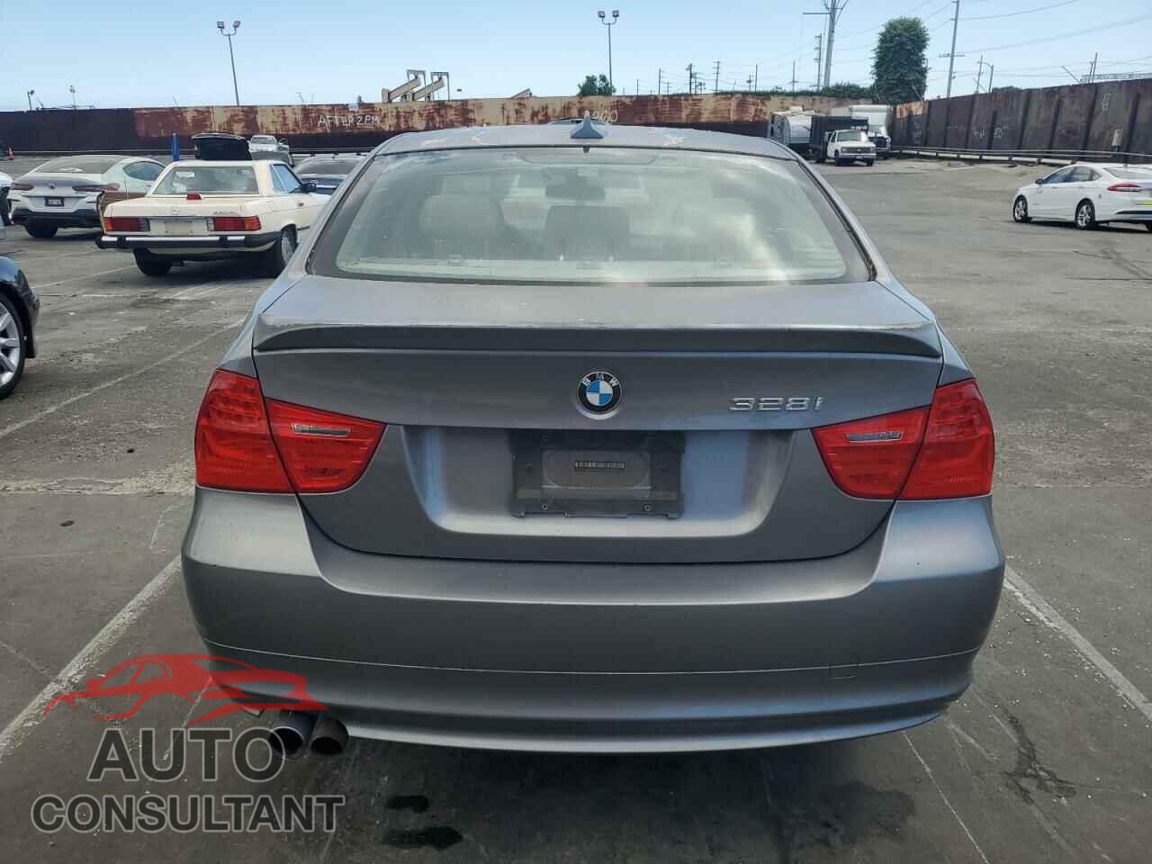 BMW 3 SERIES 2011 - WBAPH5G5XBNM71663