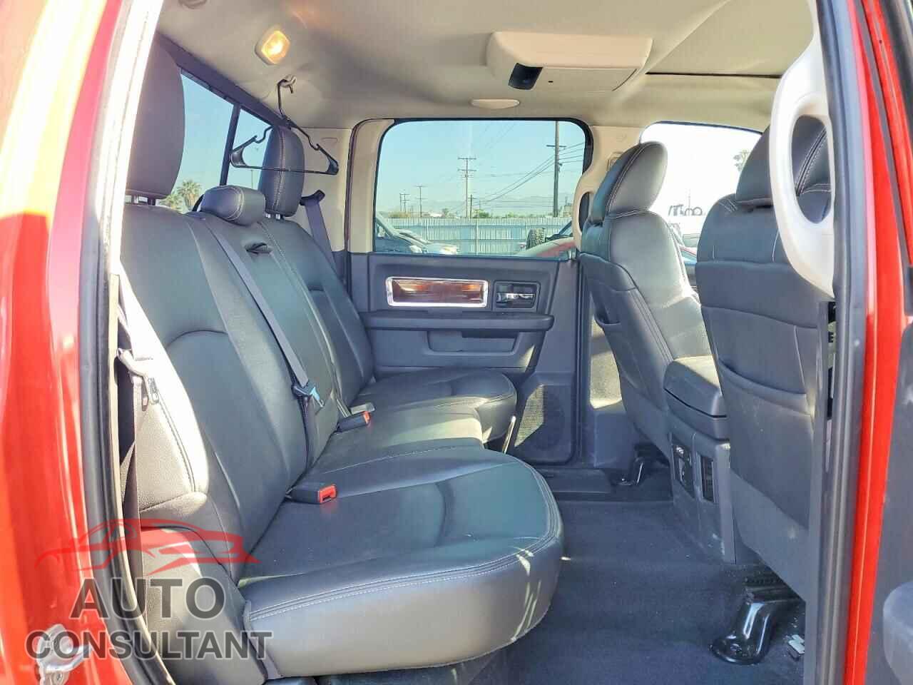 DODGE RAM 1500 2012 - 1C6RD7NT4CS328092