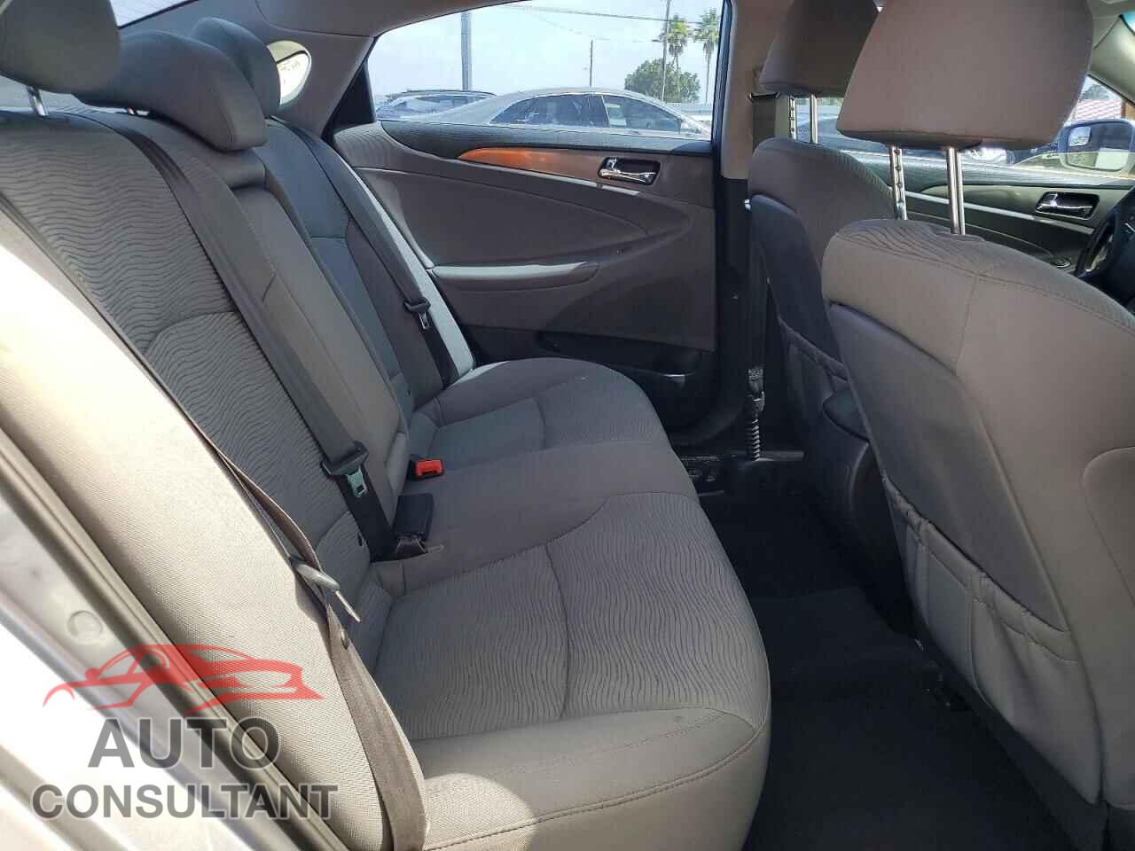 HYUNDAI SONATA 2015 - KMHEC4A47FA133844
