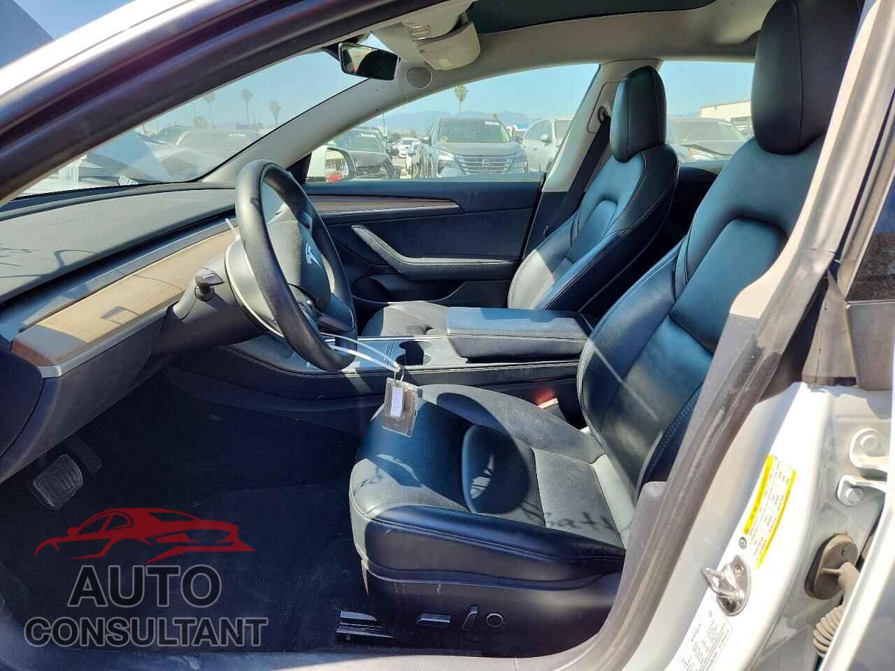 TESLA MODEL 3 2022 - 5YJ3E1EA2NF371286